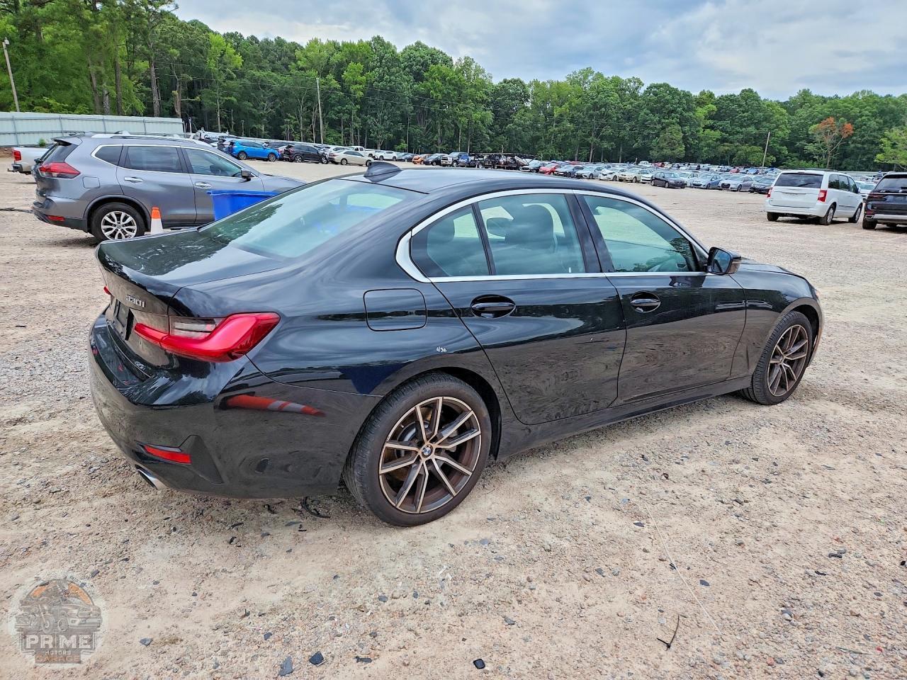 2021 BMW 3 SERIES — фото 3