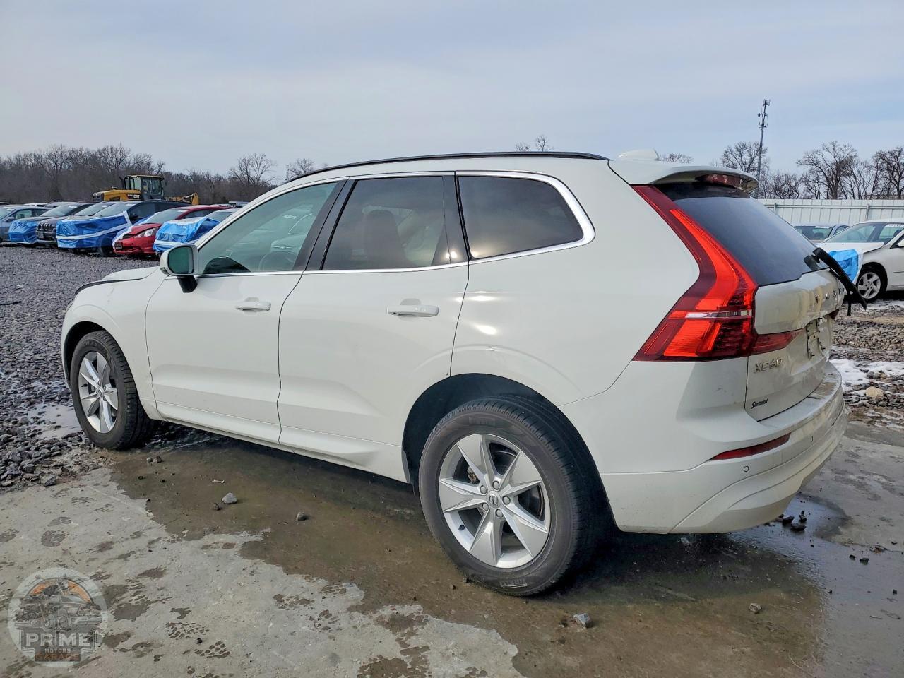2022 VOLVO XC60 — фото 2