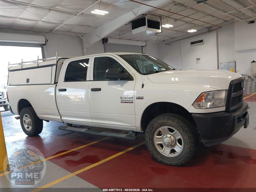 2018 RAM 3500 TRADESMAN  4X4 8' BOX — фото 18