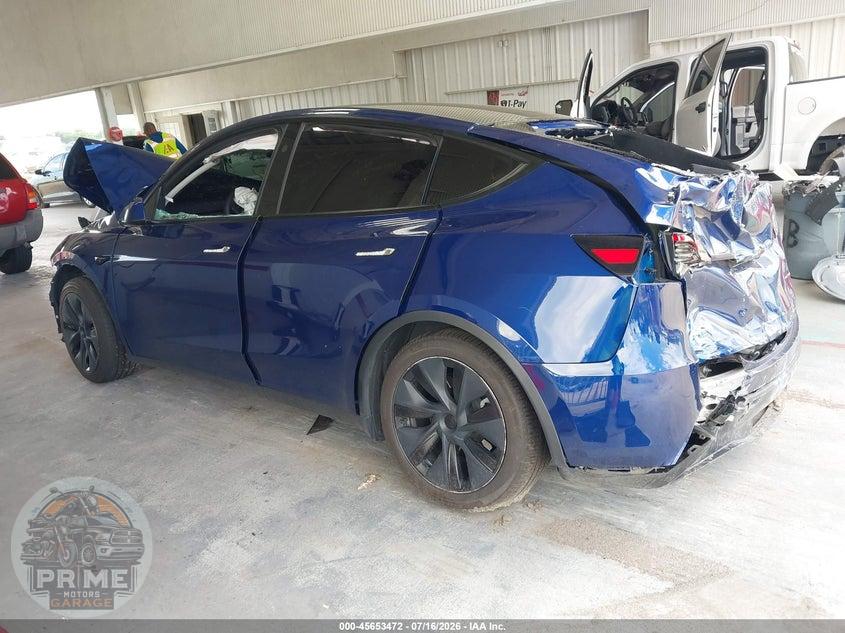 2024 TESLA MODEL Y LONG RANGE DUAL MOTOR ALL-WHEEL DRIVE — фото 3