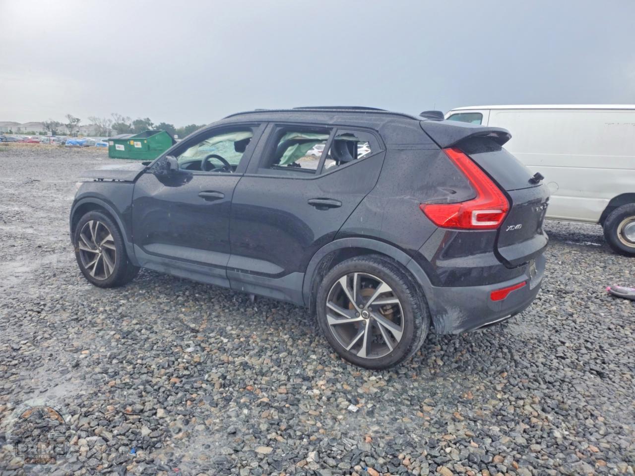 2020 VOLVO XC40 — фото 2