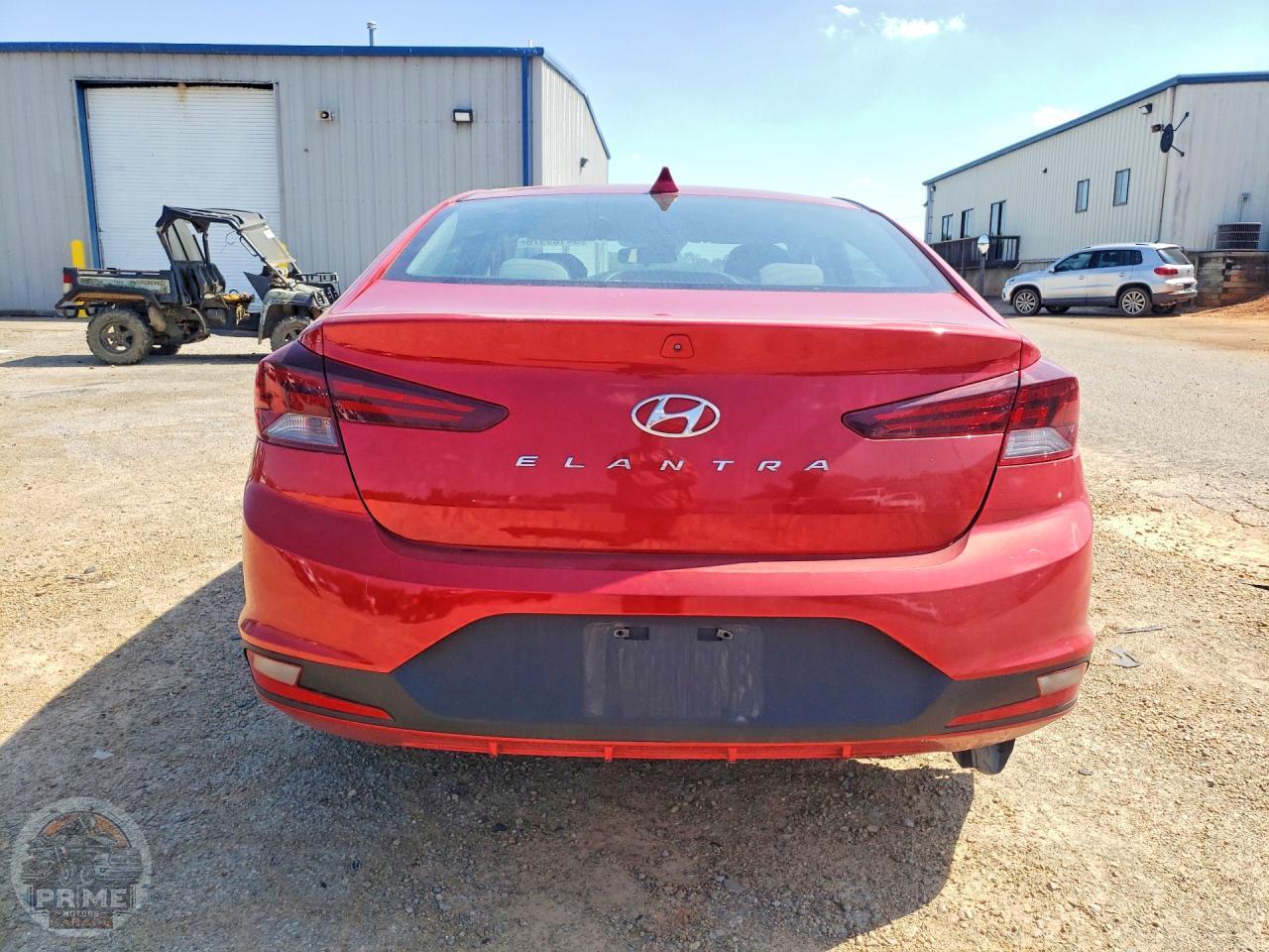 2020 HYUNDAI ELANTRA — фото 5