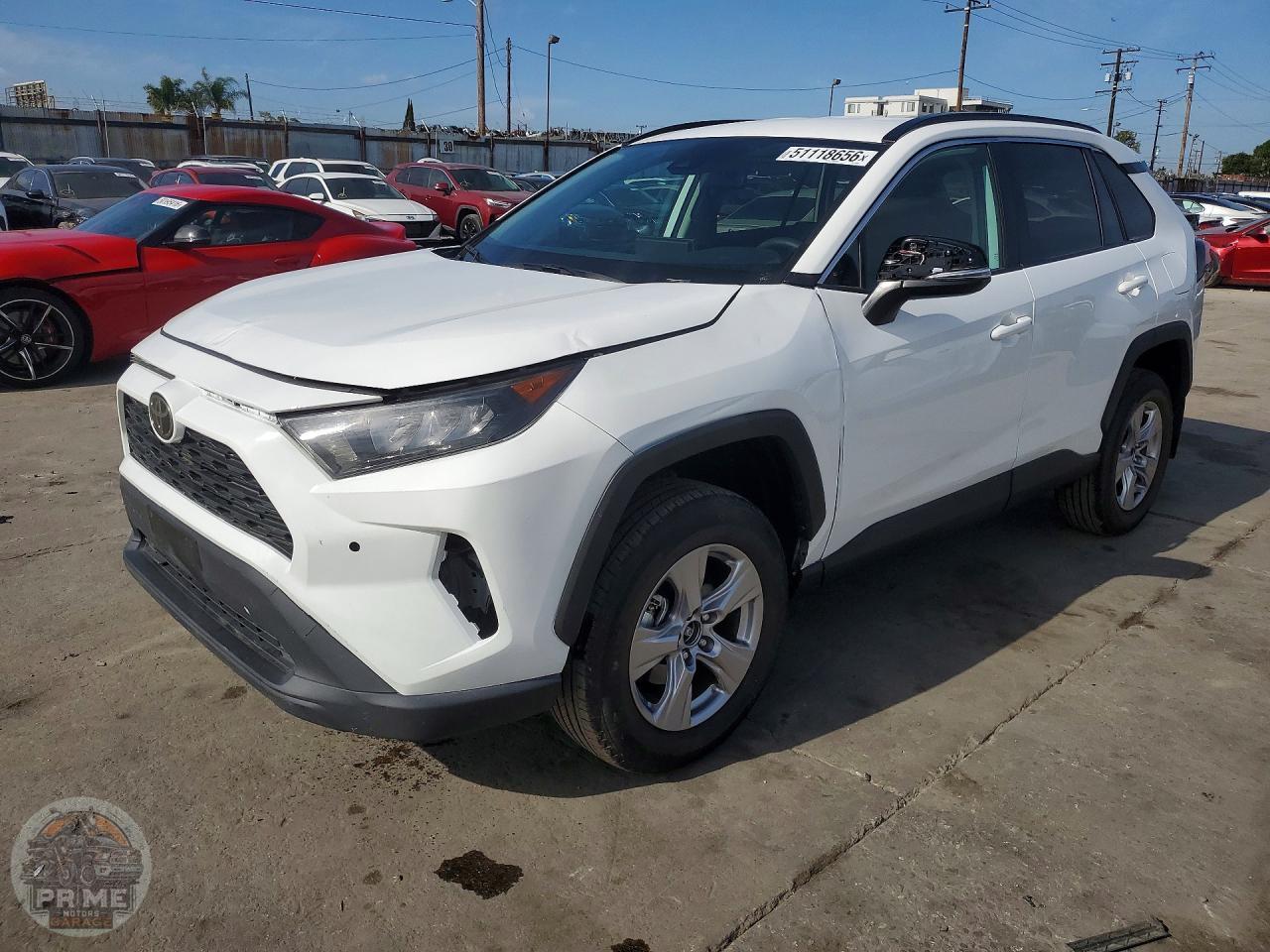 2025 TOYOTA RAV4 — фото 1