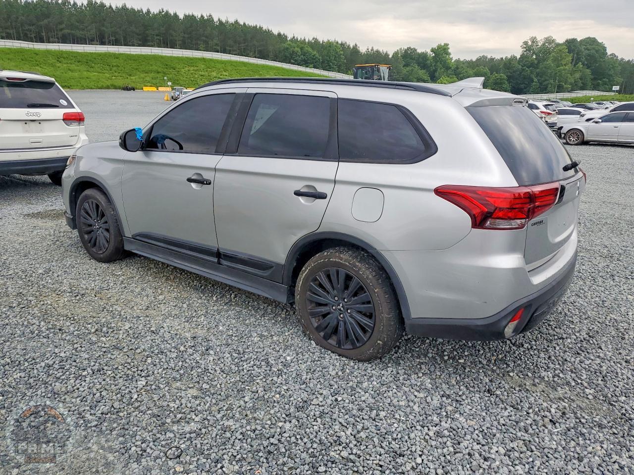 2020 MITSUBISHI OUTLANDER — фото 3