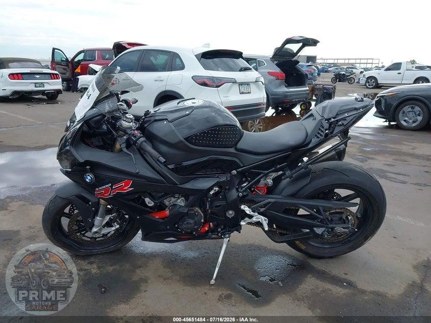 2021 BMW S 1000 RR — фото 13