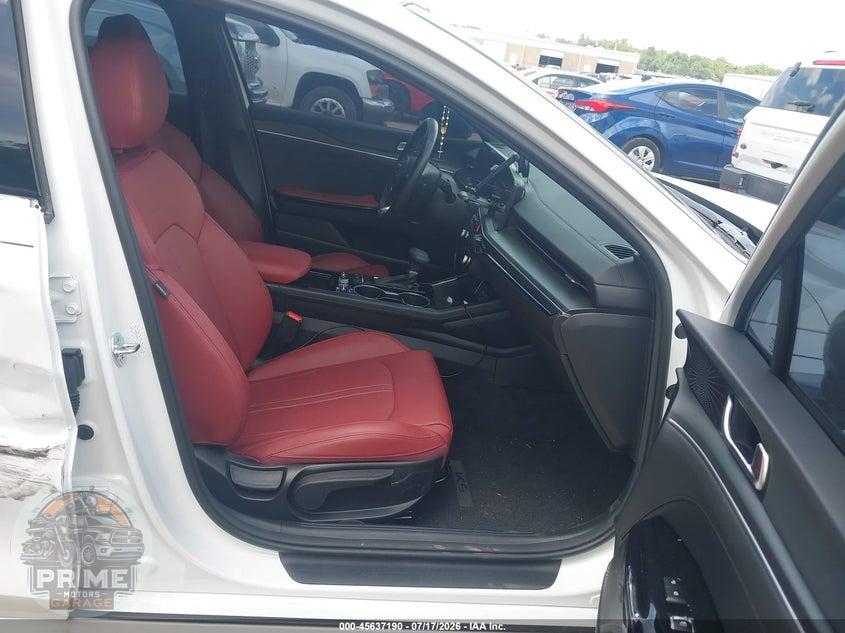 2026 KIA K5 GT-LINE AWD — фото 5