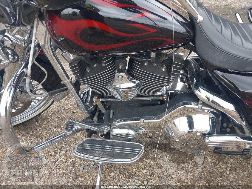 2005 HARLEY-DAVIDSON FLHRI (ROAD KING ) — фото 9