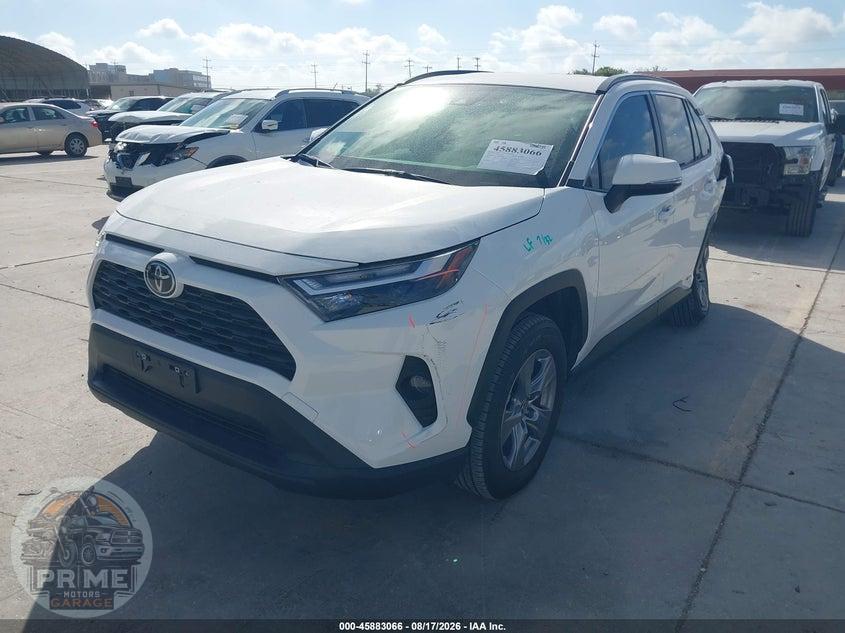 2025 TOYOTA RAV4 HYBRID XLE — фото 2