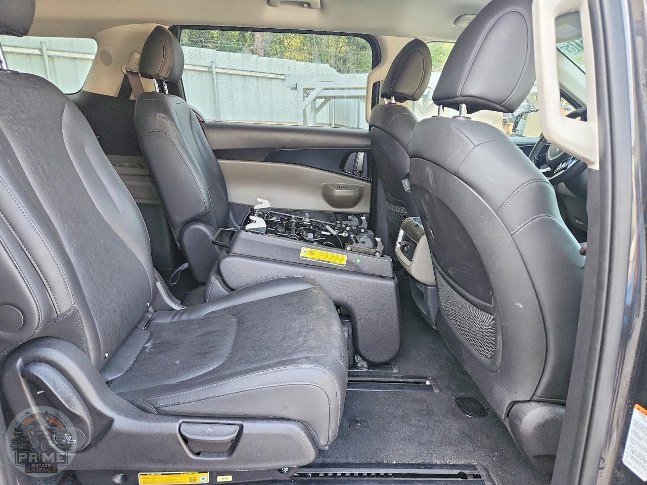 2026 KIA CARNIVAL — фото 11