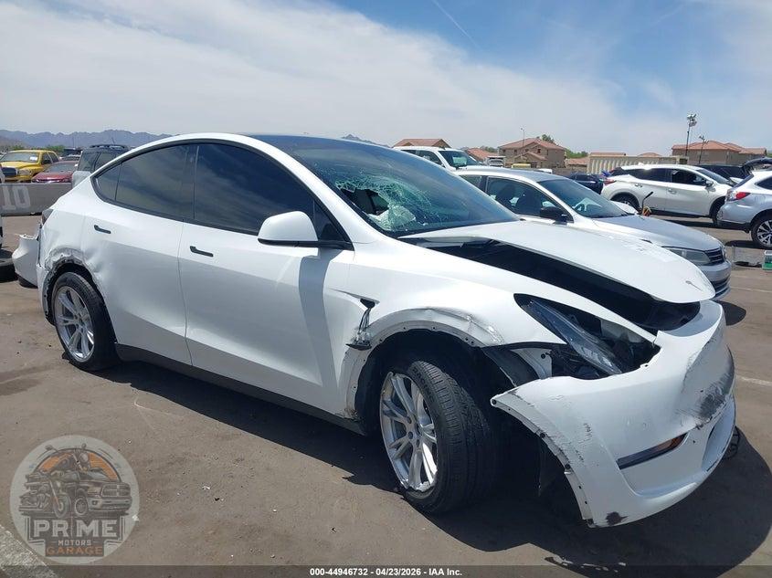 2022 TESLA MODEL Y LONG RANGE DUAL MOTOR ALL-WHEEL DRIVE — фото 6