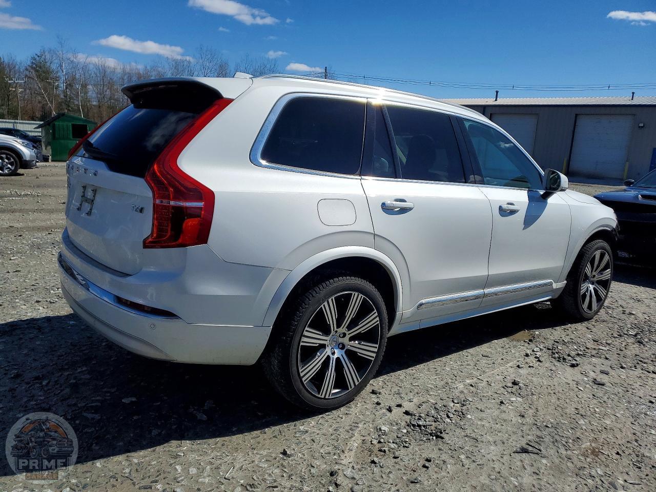 2022 VOLVO XC90 — фото 3
