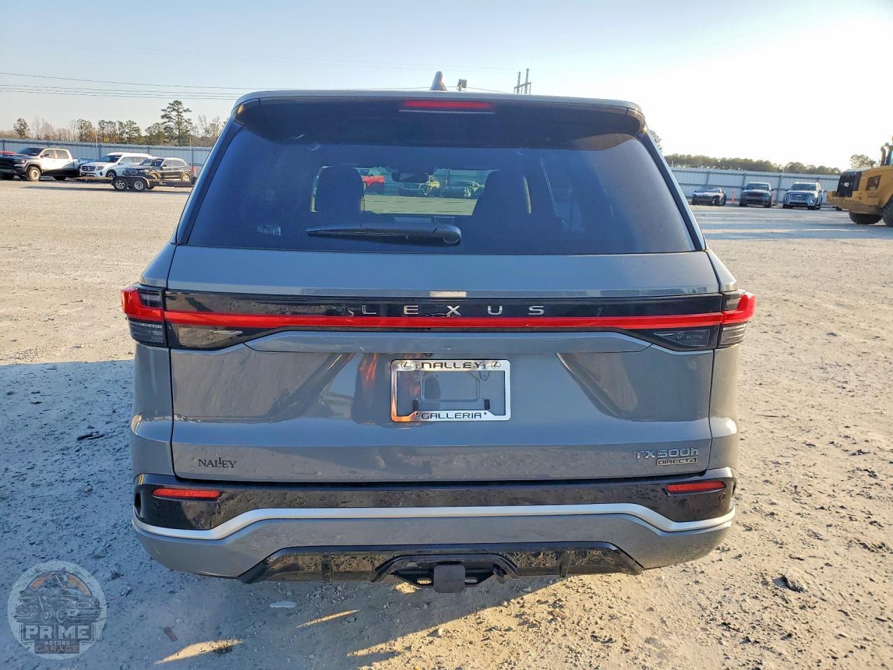 2025 LEXUS TX — фото 6