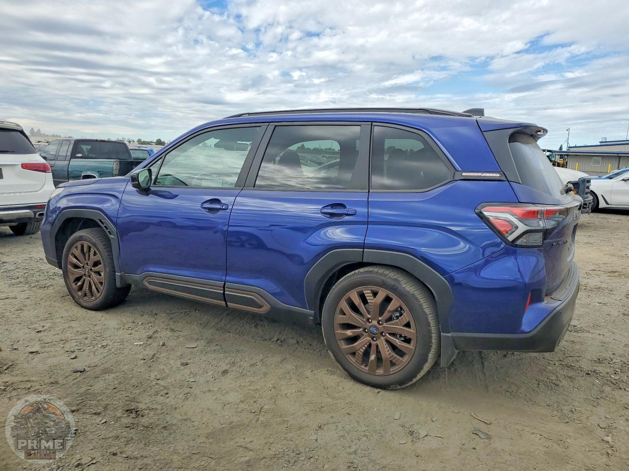 2025 SUBARU FORESTER — фото 2