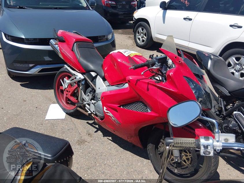 2002 HONDA VFR800 — фото 1