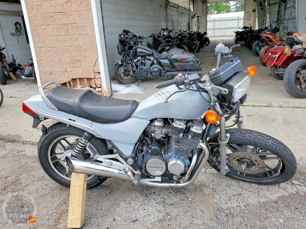 1983 HONDA CB650 — фото 1