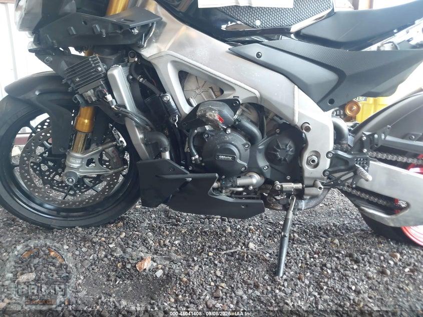 2022 APRILIA TUONO V4 1100 FACTORY — фото 9