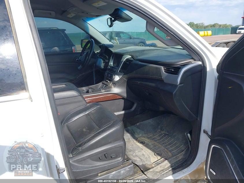 2017 GMC YUKON XL SLT — фото 5