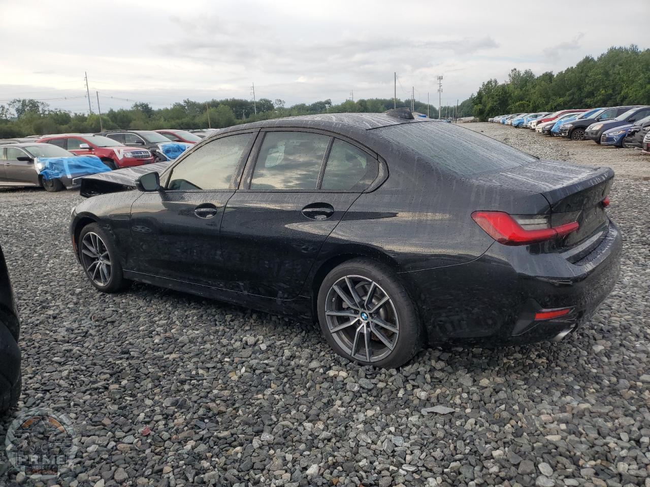 2021 BMW 3 SERIES — фото 2