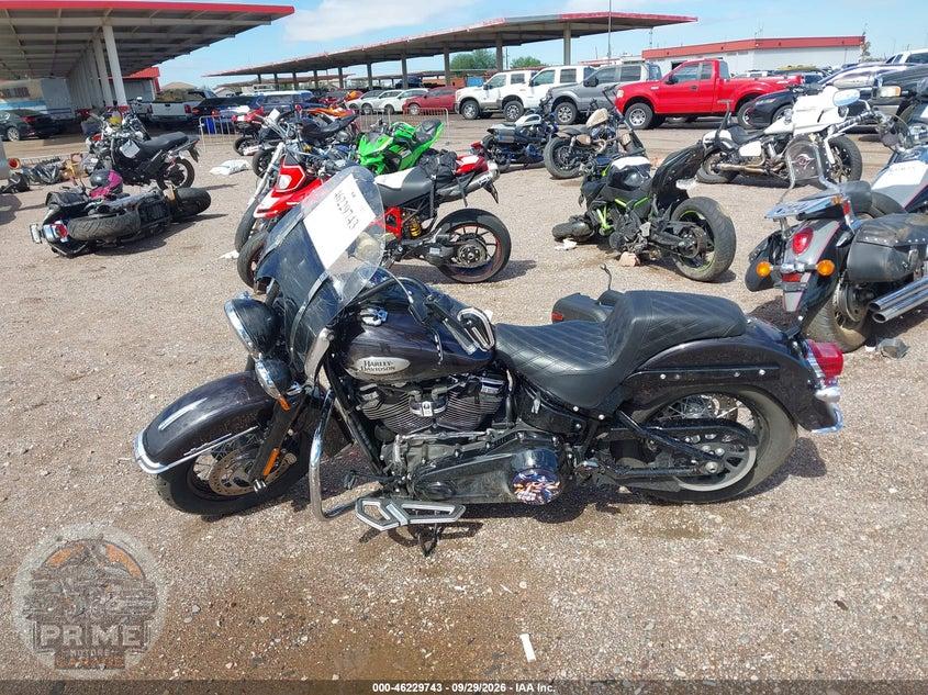 2021 HARLEY-DAVIDSON FLHCS (HERITAGE CLASSIC 114) — фото 14