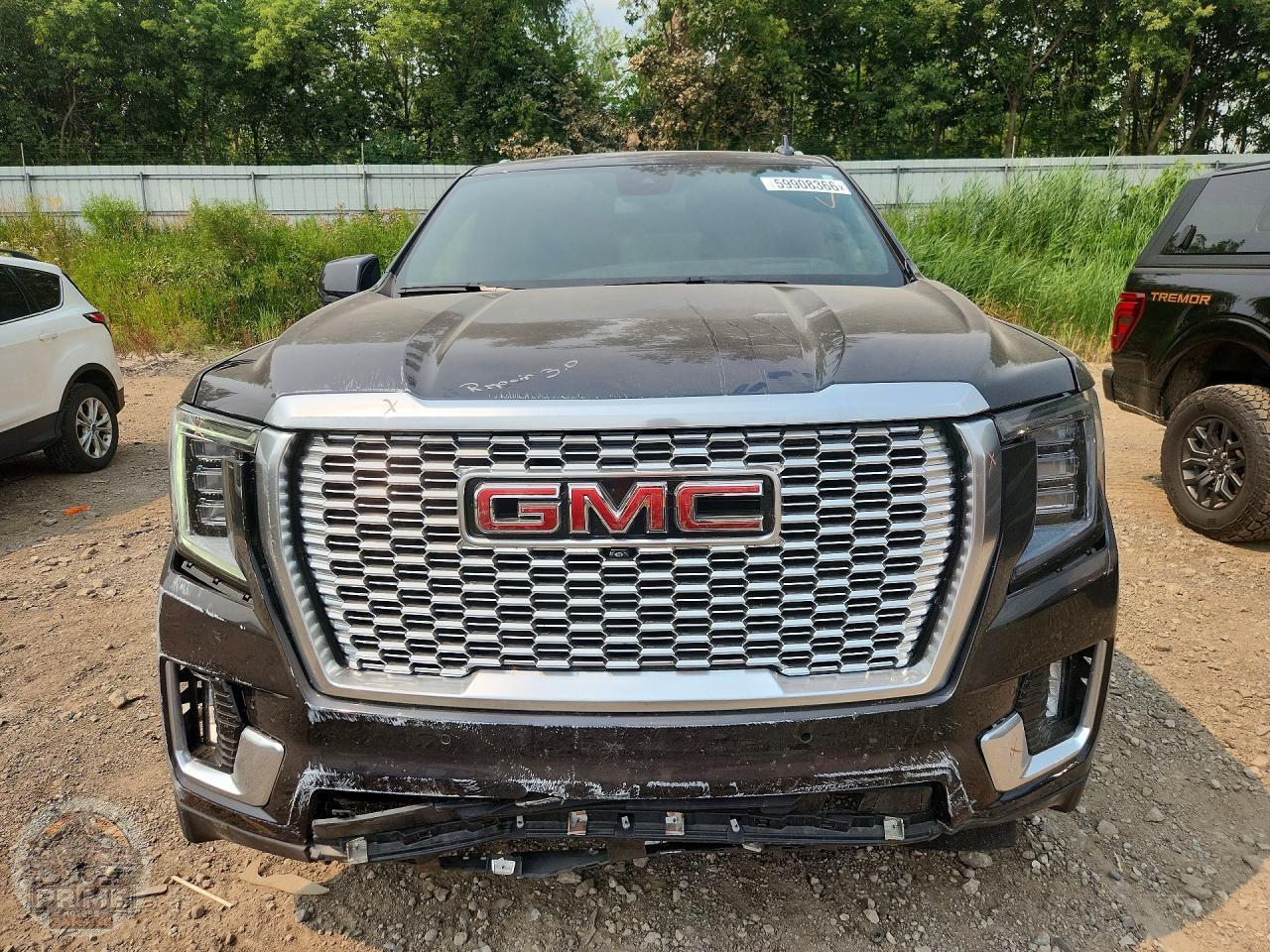 2023 GMC YUKON — фото 5