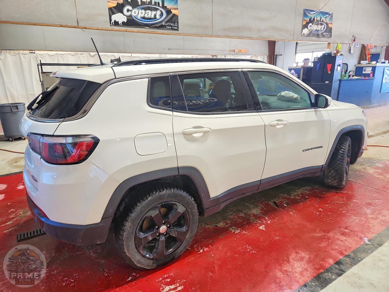 2020 JEEP COMPASS — фото 3