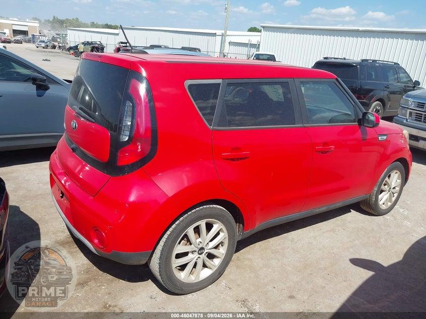 2017 KIA SOUL + — фото 12