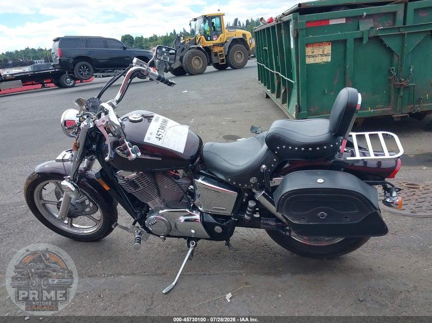 2004 HONDA VT1100 C — фото 13