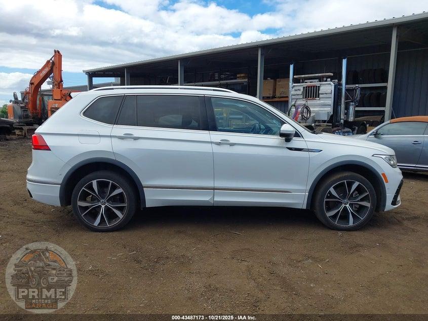 2022 VOLKSWAGEN TIGUAN 2.0T SEL R-LINE — фото 13