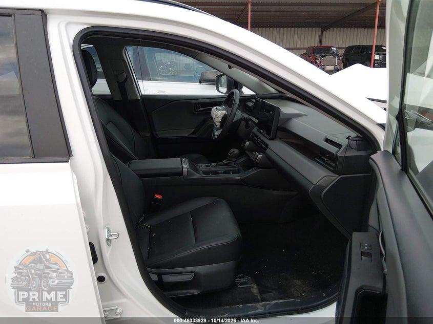 2026 TOYOTA RAV4 XLE PREMIUM — фото 5