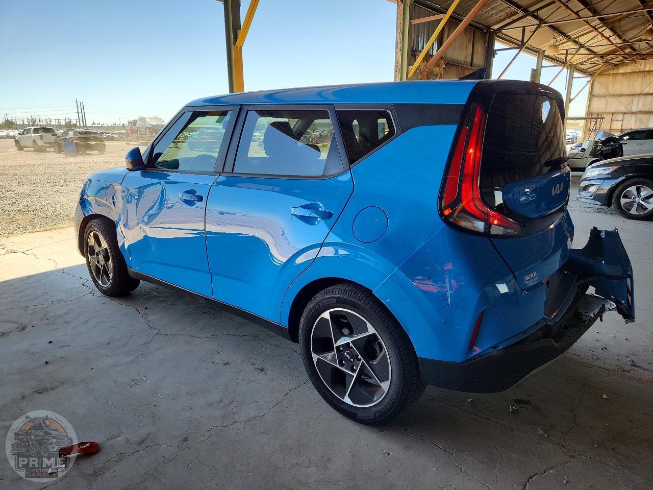 2023 KIA SOUL — фото 2