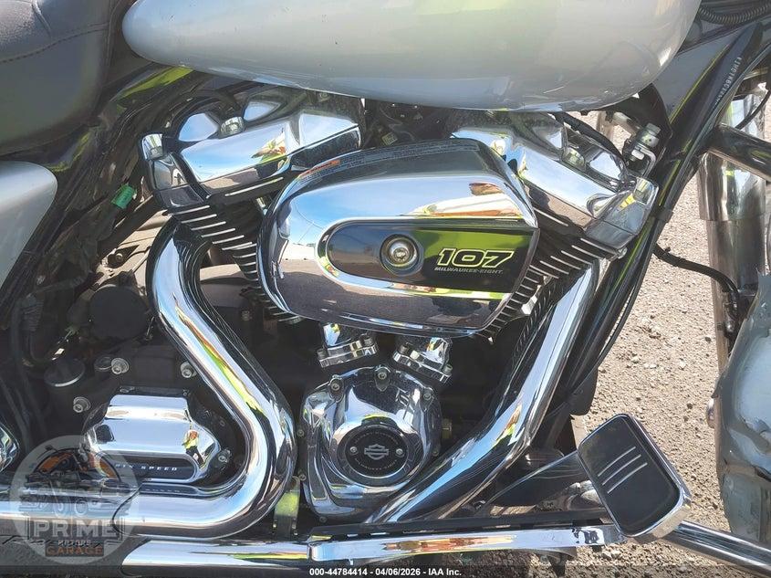 2020 HARLEY-DAVIDSON FLHX (STREET GLIDE) — фото 8