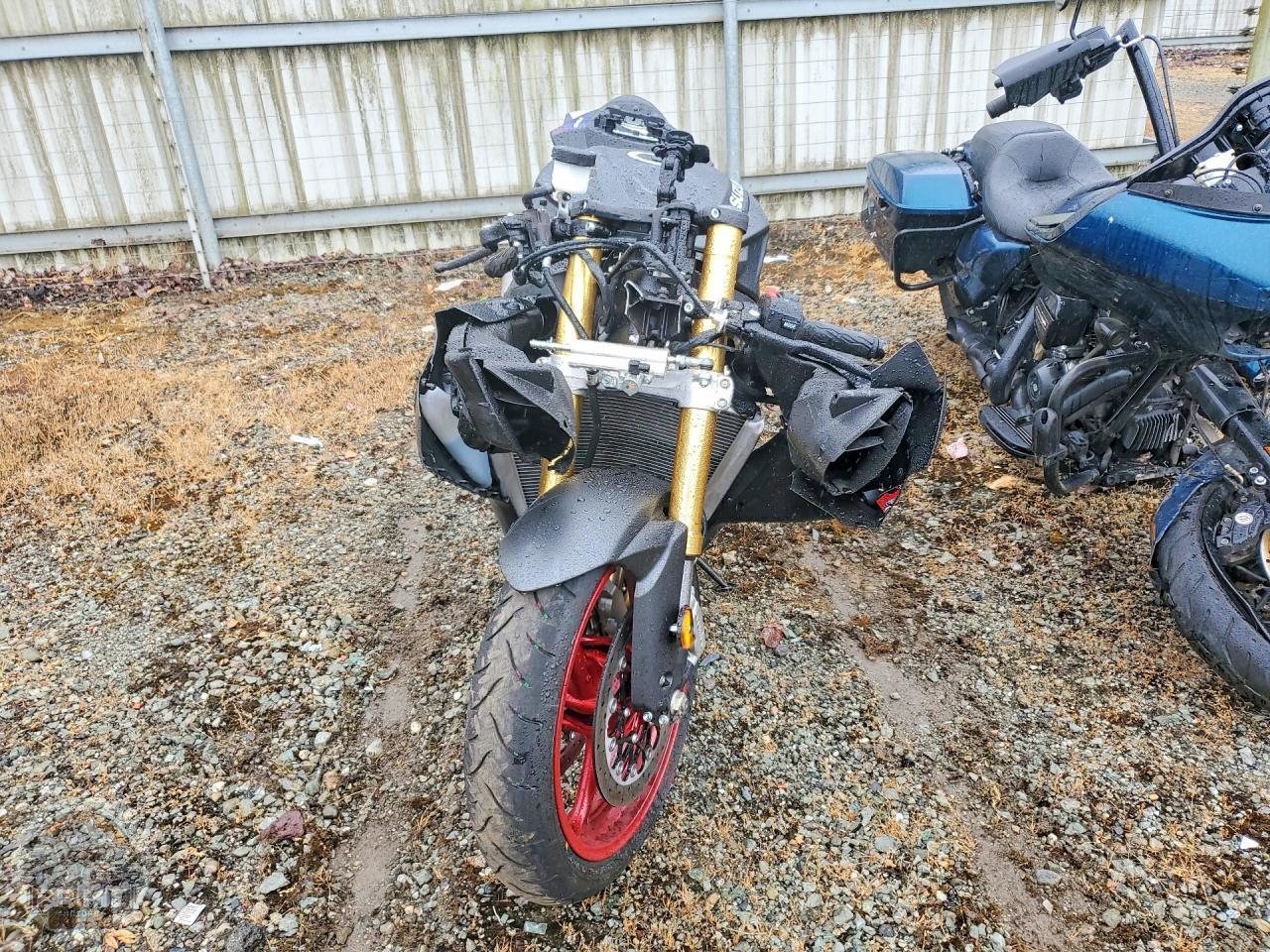 2026 SUZUKI GSX R750 — фото 2
