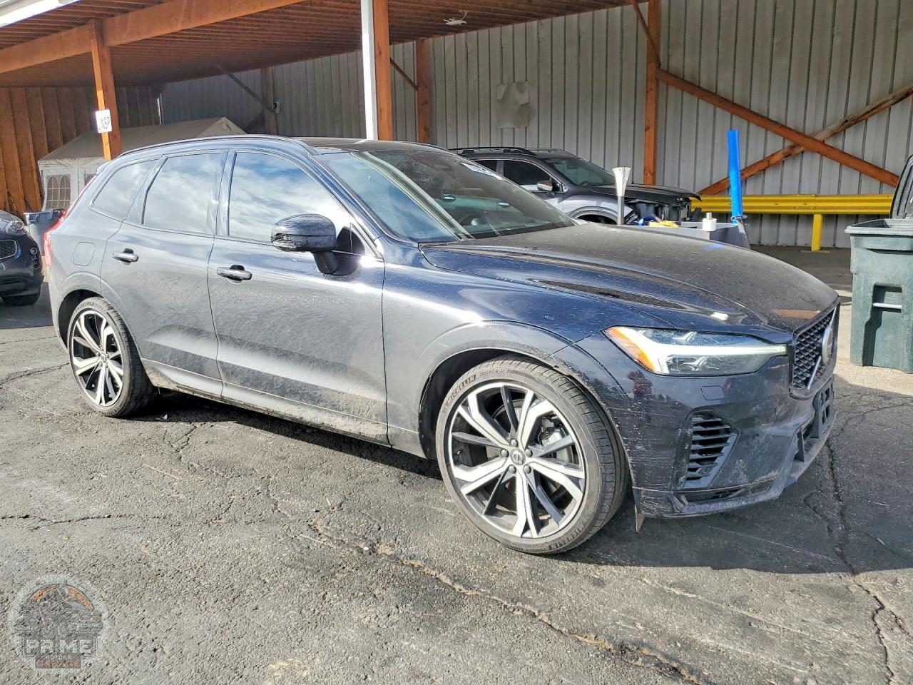 2022 VOLVO XC60 — фото 4