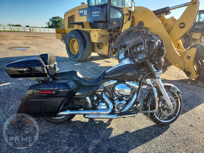 2016 HARLEY-DAVIDSON FLHXS (STREET GLIDE SPECIAL) — фото 1