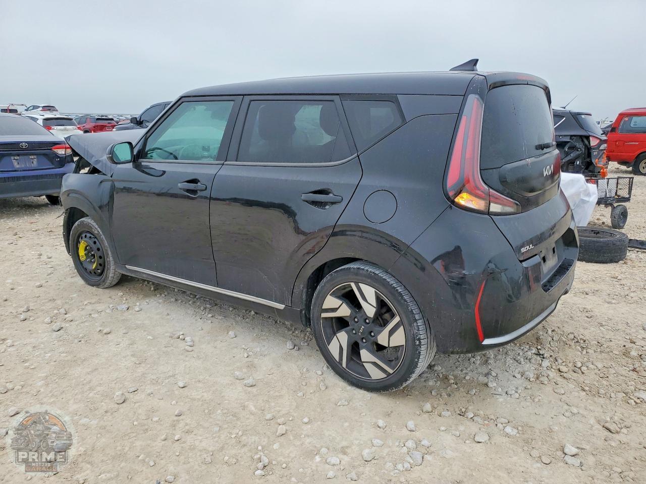 2023 KIA SOUL — фото 2