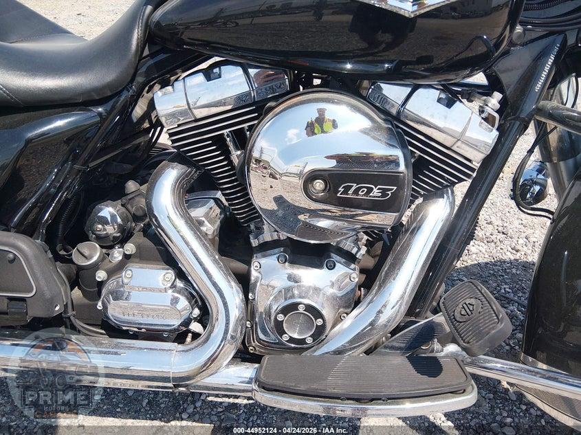 2015 HARLEY-DAVIDSON FLHR (ROAD KING) ROAD KING — фото 8