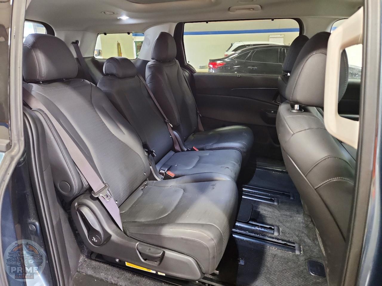 2025 KIA CARNIVAL — фото 10