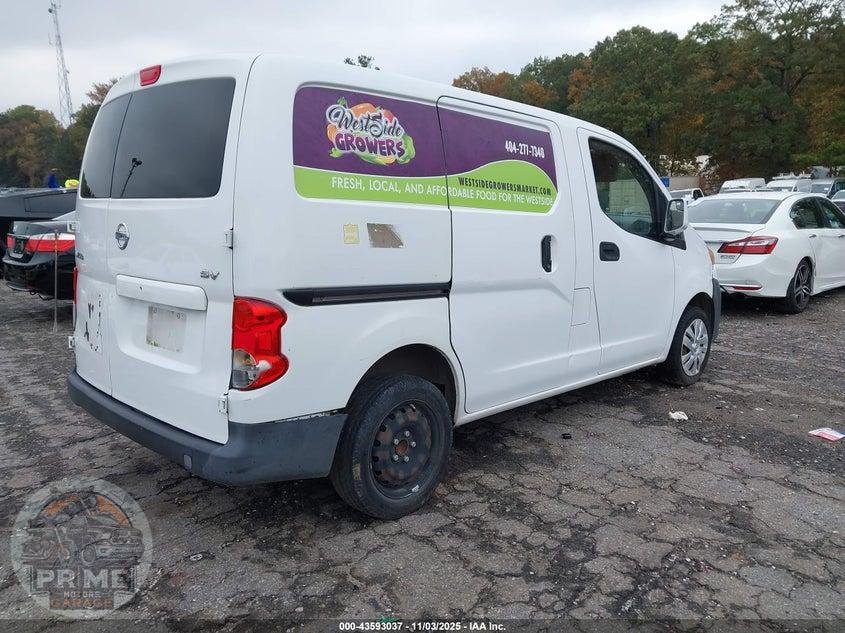 2017 NISSAN NV200 SV — фото 4
