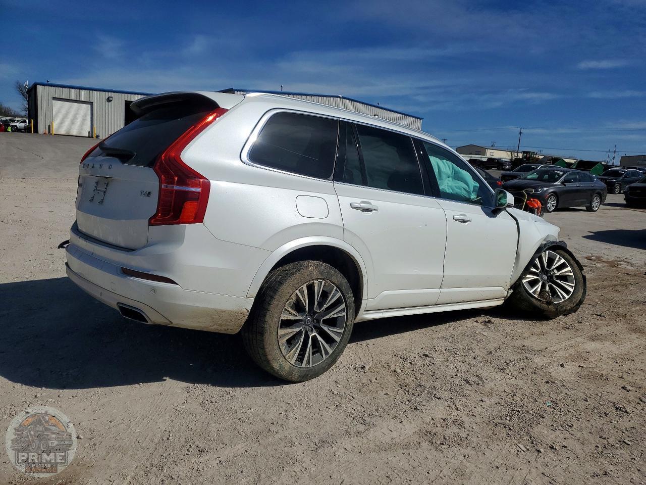 2021 VOLVO XC90 — фото 3