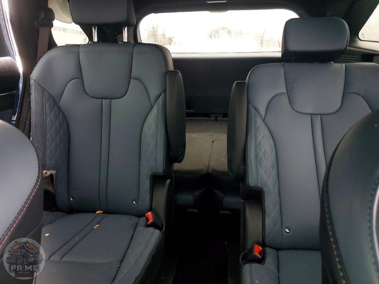2025 KIA SORENTO — фото 10