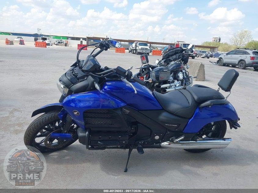 2014 HONDA GL1800 C — фото 13
