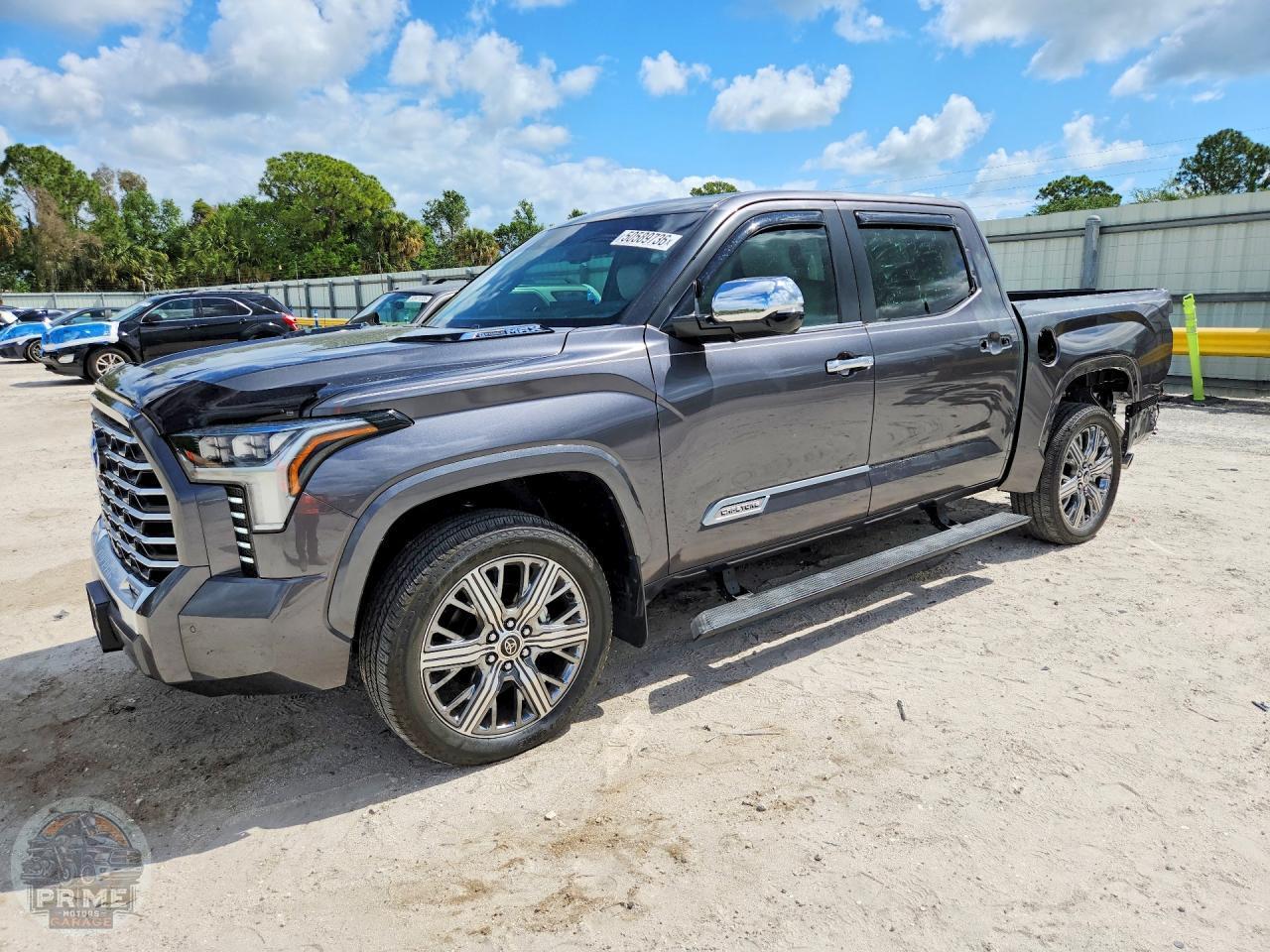 2024 TOYOTA TUNDRA — фото 1