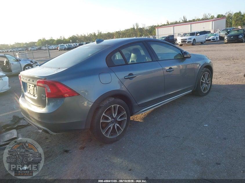 2016 VOLVO S60 CROSS COUNTRY T5 PLATINUM — фото 4