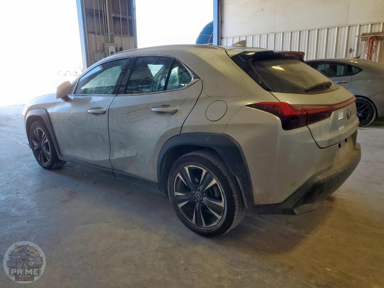 2020 LEXUS UX — фото 2