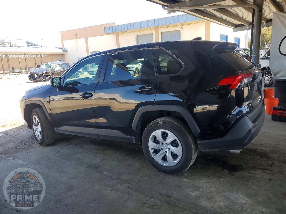 2025 TOYOTA RAV4 — фото 2