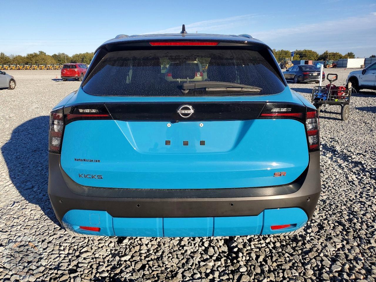 2025 NISSAN KICKS — фото 6