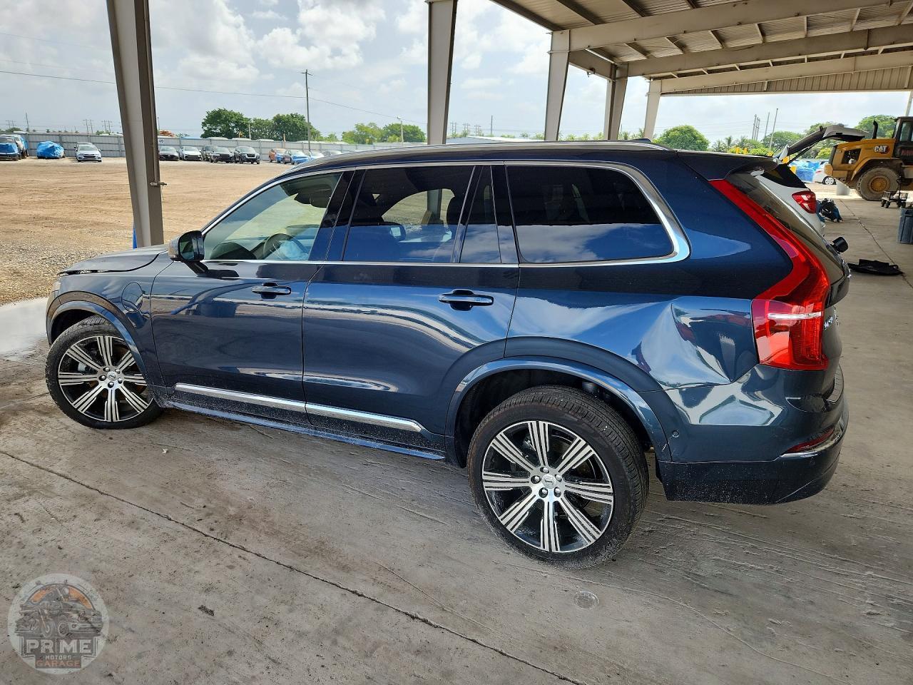 2025 VOLVO XC90 — фото 2