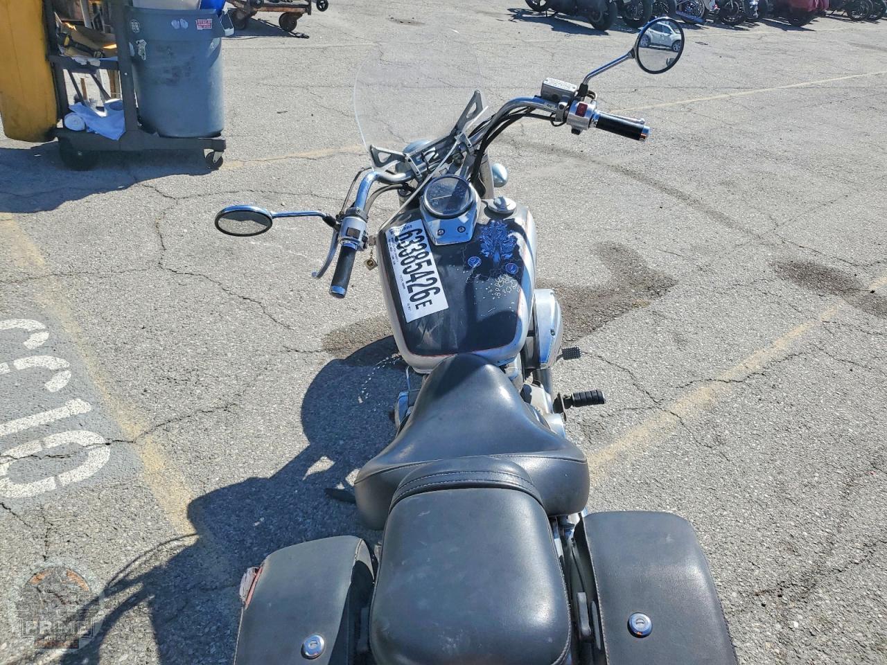 2004 HONDA VT750 — фото 6