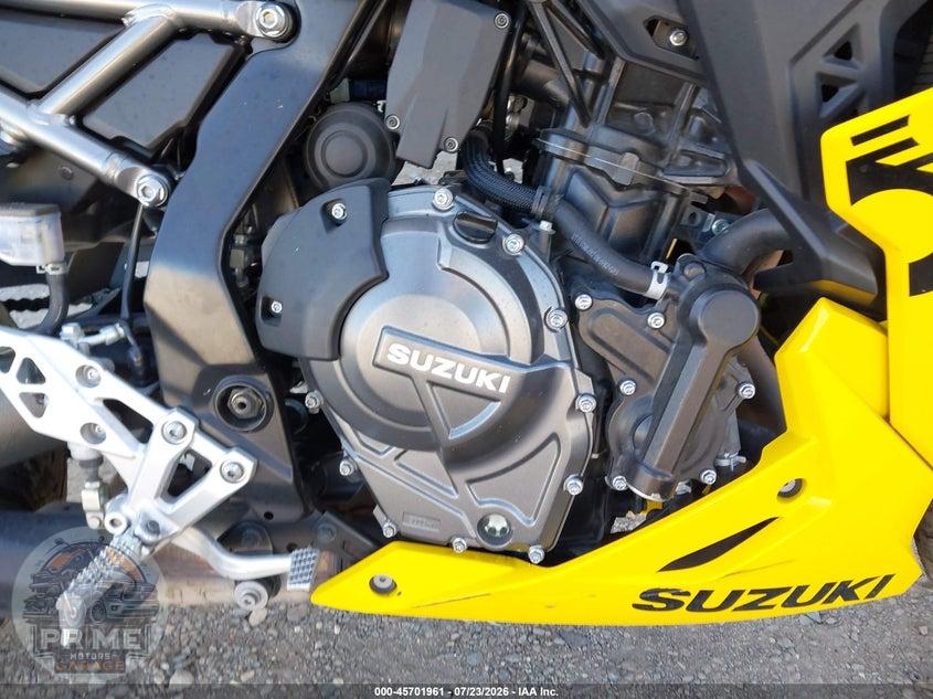 2024 SUZUKI GSX800 F — фото 8