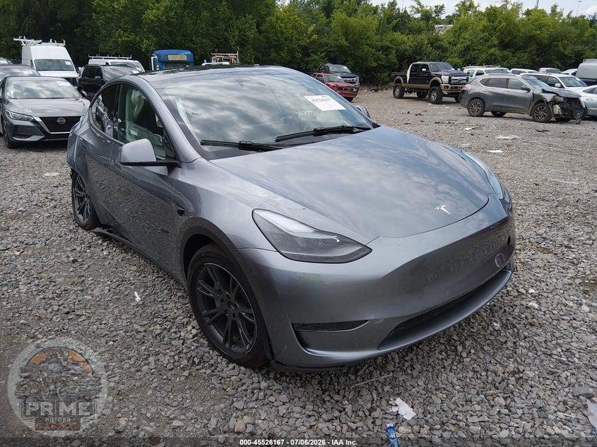 2025 TESLA MODEL Y LONG RANGE DUAL MOTOR REAR-WHEEL DRIVE — фото 1